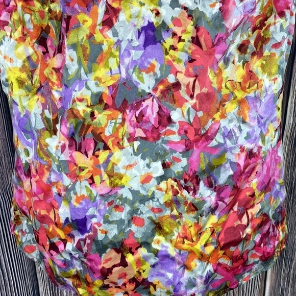 Beautiful Excetera Silk Floral Blouse- Size 2 - Picture 8 of 10